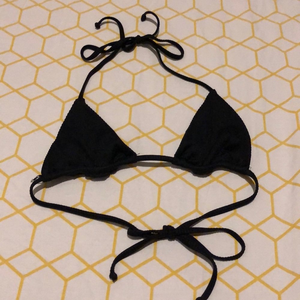 Beach Riot bikini top